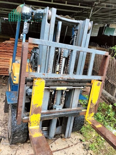 Tôi chính chủ cần bán Xe nâng 3 tấn Xã Phổ Phong, Thị xã Đức Phổ, Quảng Ngãi