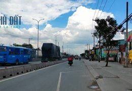 BÁN NHÀ XƯỞNG QUỐC LỘ 1A, 16.390m2, QUẬN 12, ngang 80m, dòng tiền ổn định, Nhỉnh 300 tỷ