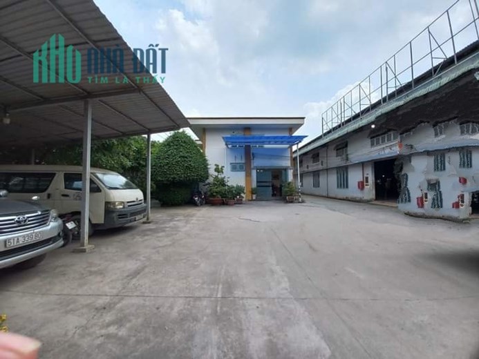 BÁN NHÀ XƯỞNG QUỐC LỘ 1A, 16.390m2, QUẬN 12, ngang 80m, dòng tiền ổn định, Nhỉnh 300 tỷ