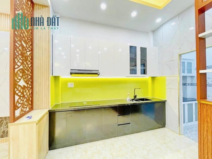 Chủ nhà cần bán nhà đẹp,giảm giá tốt .Hẻm xe hơi cách nhà 10m. Đường Tân Mỹ. Gần Đại Học Tài Chính