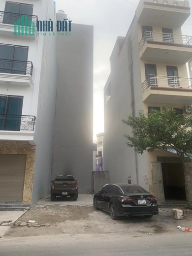 Đất hiếm khu Tái Định Cư Tu Hoàng, Từ Liêm, ô tô tránh, vỉa hè, 82m2, giá 7 tỷ