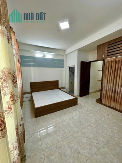 Bán Nhà HXH Phú Nhuận 40m2 5 Tầng Ngang 5m Chỉ Nhỉnh 6 tỷ.