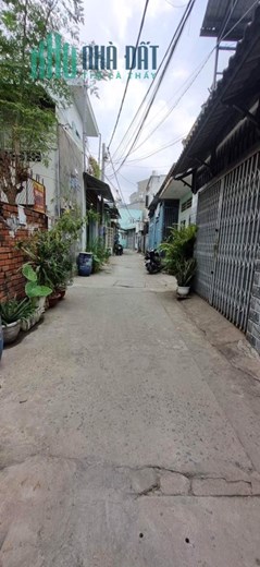 Nhà 75 m2 - Hẻm thông thoáng, thông Nguyễn Ảnh Thủ, Hiệp Thành City - Quận 12 - Chỉ 3 tỷ 3.