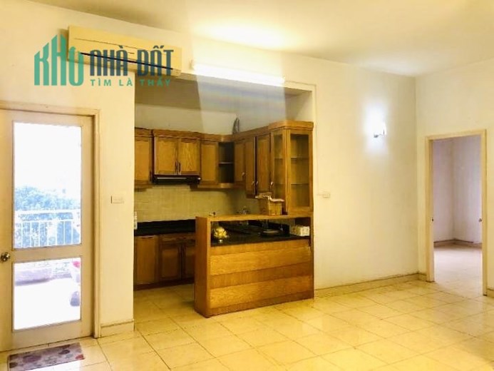 Bán CH CC 139 Nguyễn Ngọc Vũ dt 81m2, 2PN, 2WC giá 3,150 tỷ
