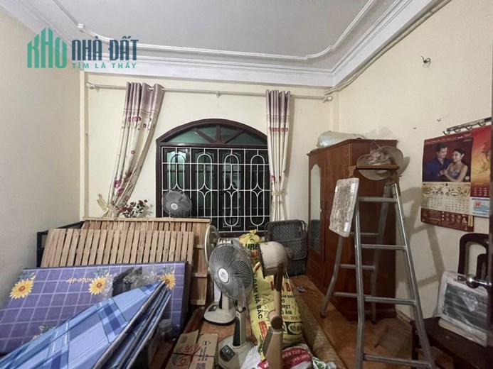 Phùng Chí Kiên, Cầu Giấy, nhà 4 tầng, 139m2, giá 9.4 tỷ, SĐCC