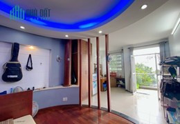 Phòng trọ Full nội thất, có ban công siêu rộng, hẻm 21 Nguyễn Xí, P26, Bình Thạnh. Giá 6tr8