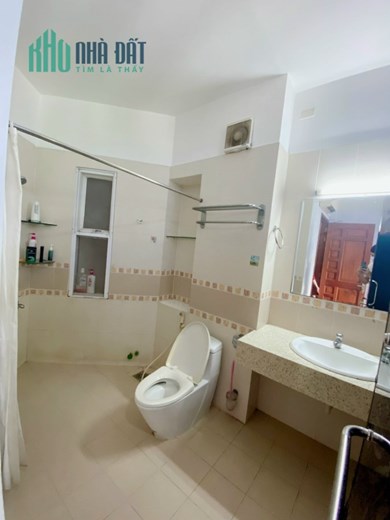 Phòng trọ Full nội thất, có ban công siêu rộng, hẻm 21 Nguyễn Xí, P26, Bình Thạnh. Giá 6tr8