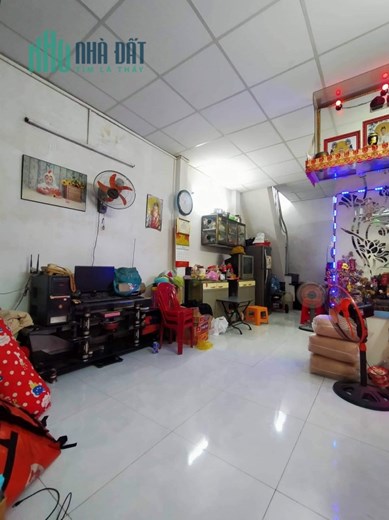 Bán nhà HXT đường Âu Cơ, Q11, 32m2, 3.6x9.7, 3 tầng, 3PN, giá 3.35 tỷ TL chính chủ