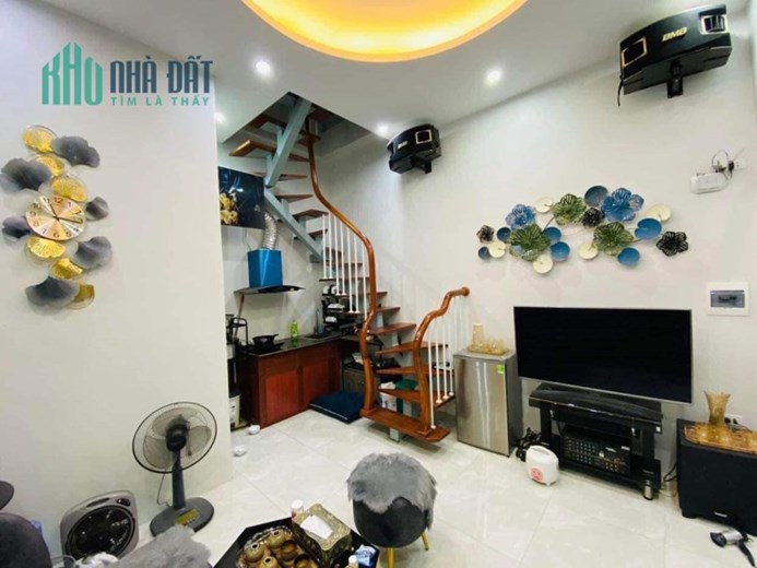 Nhà riêng Ngô Thi Sỹ, Hà Đông, Ô TÔ KINH DOANH NGÕ THÔNG 40m2x4T, 4PN