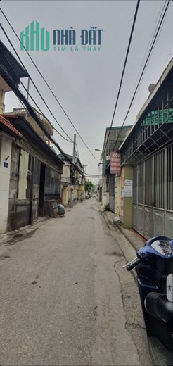 Bán nhà phố Hoa Lâm Long Biên chỉ 6 tỷ với diện tích 52 m2 ngõ oto chánh nhau kinh doanh tốt