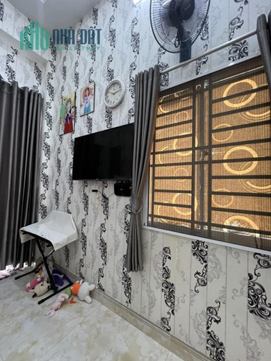 Bán nhà Mặt tiền Phó Đức Chính, P.1 Bình Thạnh, 41m2 (4m x 10m) 3 tầng 3PN 3WC