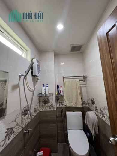 Bán nhà Mặt tiền Phó Đức Chính, P.1 Bình Thạnh, 41m2 (4m x 10m) 3 tầng 3PN 3WC