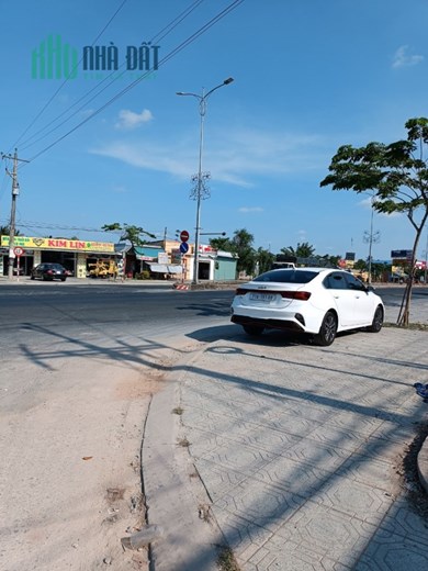 CHÍNH CHỦ bán đất vườn có nhà c4 tại xã Tam Phước, Châu Thành, Bến Tre