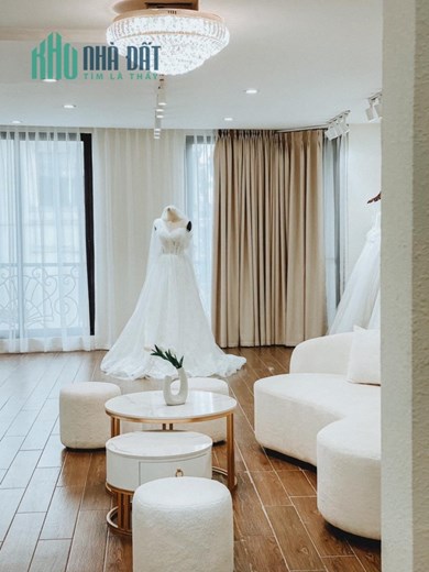 SANG NHƯỢNG CỬA HÀNG VÁY CƯỚI  TRUNG TÂM QUẬN HAI BÀ TRƯNG