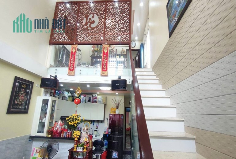 HXH VƯỜN LÀI QUẬN 12 - DT.105M2, NGANG HIẾM 5.5M, 2 TẦNG BTCT, NHÀ MỚI ĐẸP Ở NGAY. CHỈ HƠN 4 TỶ.
