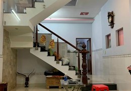 Bán Gấp nhà mặt tiền Phó Đức Chính, P1 Bình Thạnh, 65m2, 3 Tầng 4PN Giá rẻ 8.5 tỷ