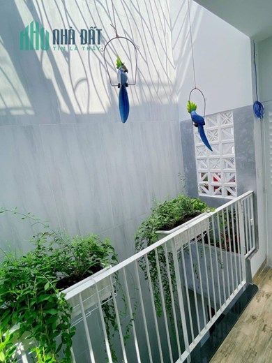 Cần ra đi nhà chính chủ ở Quận Bình Tân 4x17 xây full, SHR, 6.9 tỷ. LH:0903209842.