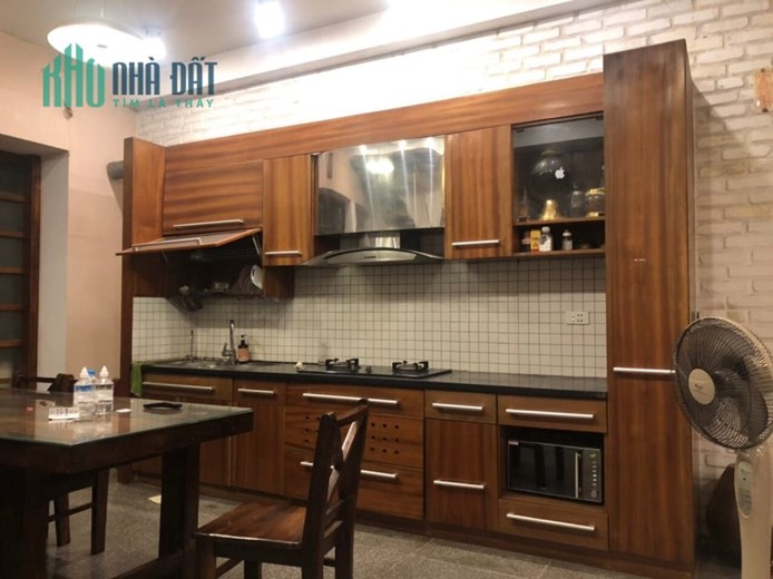 Bằng Liệt Oto Vào Nhà 76m2 x 3T Giá 7,7 Tỷ