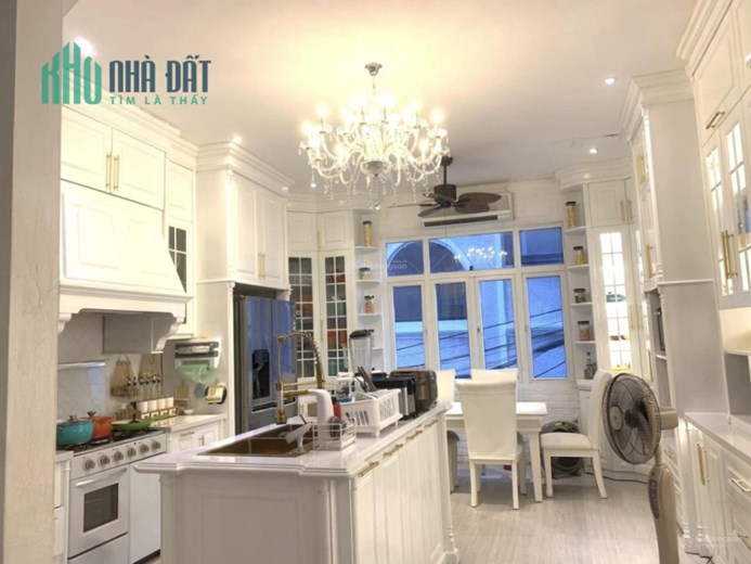 Bán nhà Quang Trung Hà Đông 50m2  nhà mới  đẹp ở ngay tặng nội thất giá nhỉnh 4 tỷ.LH 0986951728