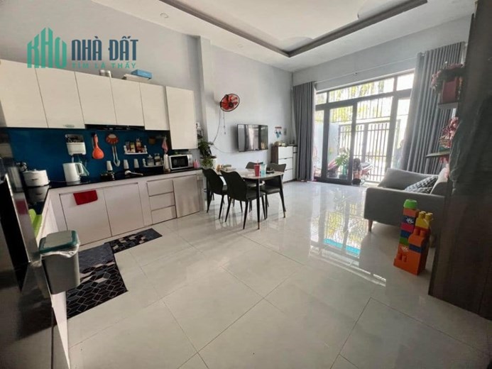 Bán nhà Hẻm xe hơi Lê Văn Duyệt, P.1 Bình Thạnh, DT 52m2, 3 Tầng 4PN 4WC