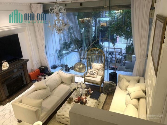 Bán nhà Quang Trung Hà Đông 50m2  nhà mới  đẹp ở ngay tặng nội thất giá nhỉnh 5 tỷ.LH 0969435469