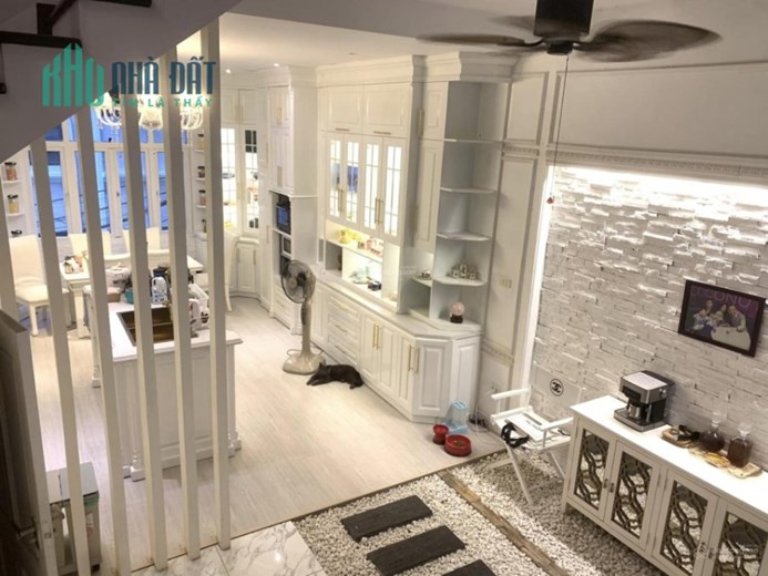 Bán nhà Quang Trung Hà Đông 50m2  nhà mới  đẹp ở ngay tặng nội thất giá nhỉnh 5 tỷ.LH 0969435469