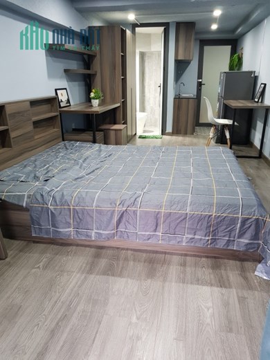 Bán căn hộ dịch vụ,20 phòng, hầm + 5 lầu + thang máy , 120tr/tháng