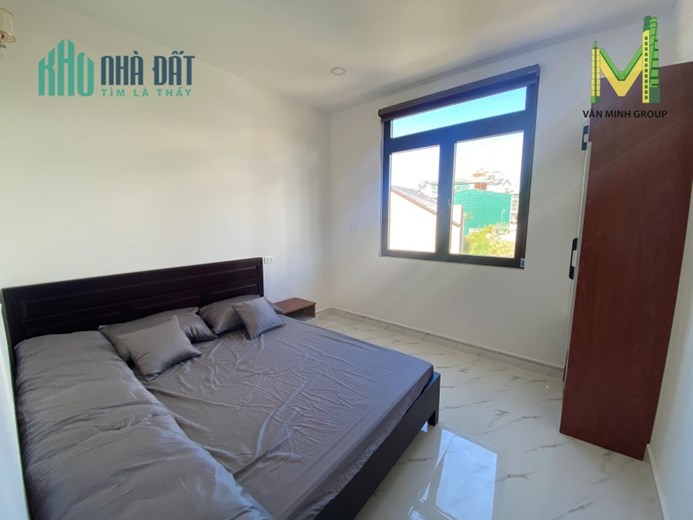 Villa mini mặt tiền Nguyễn An Ninh - Đà Lạt: 8 phòng ngủ, sân rộng, giá chỉ 11,9 tỷ