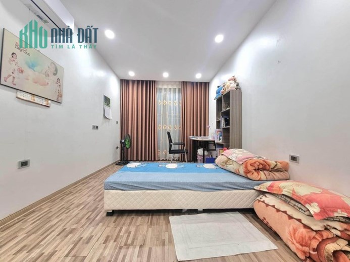 BÁN ĐẤT TẶNG NHÀ BẠCH MAI,Ô TÔ ĐỖ CỔNG, XÂY TÒA CCMN 7 TẦNG 60M2 GIÁ CHỈ 4.35 TỶ