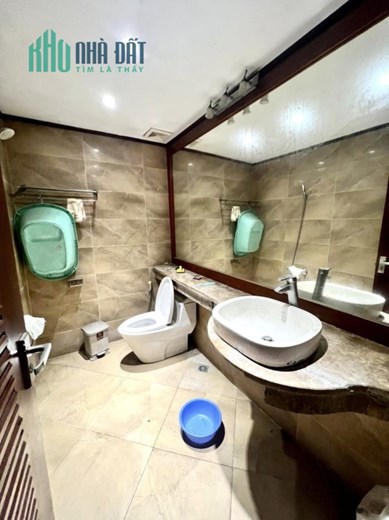 Cần bán nhà phố HỒ GIÁM, Đống Đa, HN, nhà siêu đẹp 68m2