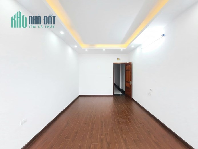 BÁN NHÀ TÂN MAI 52M2, VIP, 5 TẦNG THANG MÁY MỚI TINH, ÔTÔ TRÁNH, KINH DOANH VĂN PHÒNG SIÊU ĐỈNH!