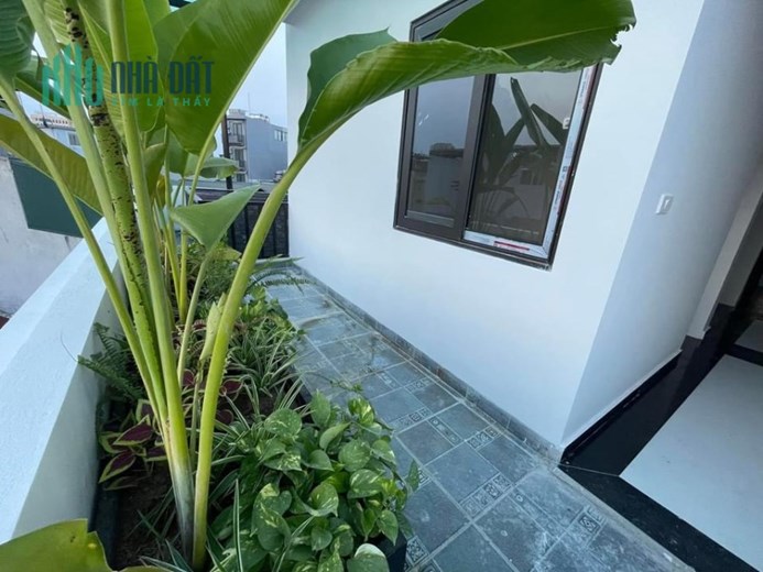 i Hoàng Văn Thái-Thanh Xuân 50mx8 tầng-thang máy- ô tô tránh giá 9,4 tỷ.