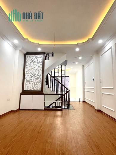 Giám Sốc! Bán nhà 5 tầng, DT 40m,  Vân Canh, Cạnh khu HUD, Đường oto taxi đỗ cửa, Gần Đg Trịnh Văn