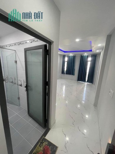 Giảm Bán Gấp Nhà 5 Tầng Hẻm Oto Tránh 1 Xẹc Cách Huỳnh Tấn Phát 40m - Quận 7