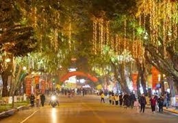 Bán nhà mặt phố Trần Nhân Tông, 26m mặt tiền kinh doanh. LH: Địa Thủy Sư Trần Thọ 0906299843