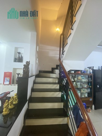 Ngộp Bán NHà Lý Thường Kiệt - Q10 - 5 tấm - 48M - HXH