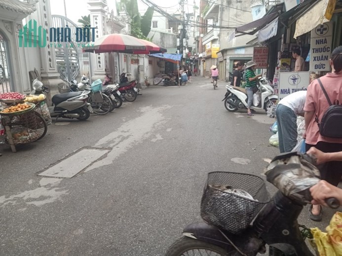 bên PHỐ CHÍNH KINH, THANH XUÂN, KD, xe con, 78M, 3 TẦNG, MT 5.6M, 11.9 TỶ. 0986383826
