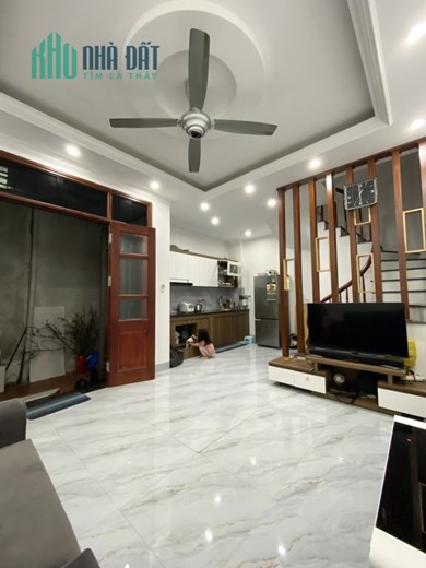 NHÀ PHỐ THÁI HÀ GIAO HOÀNG CẦU, YÊN LÃNG, TIẾP GIÁP HUỲNH THÚC  KHÁNG, CHÙA BỘC DIỆN TÍCH 46M x 4