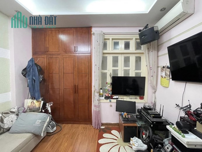 NHÀ PHỐ THÁI HÀ GIAO HOÀNG CẦU, YÊN LÃNG, TIẾP GIÁP HUỲNH THÚC  KHÁNG, CHÙA BỘC DIỆN TÍCH 46M x 4