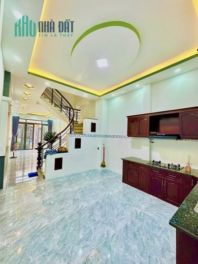 Nhà Bình Tân, Tân Kỳ Tân Quý, Gần Aeon Tân Phú, 80m2x2T, HXH, Chỉ 5 Tỷ