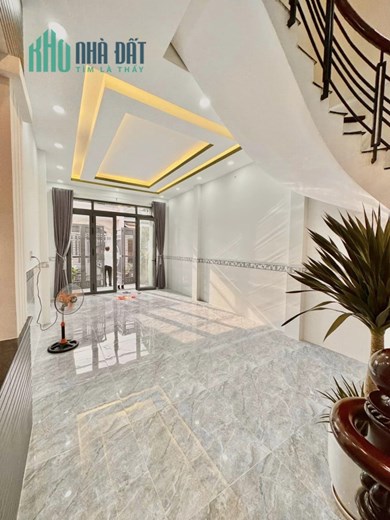 Nhà Bình Tân, Tân Kỳ Tân Quý, Gần Aeon Tân Phú, 80m2x2T, HXH, Chỉ 5 Tỷ