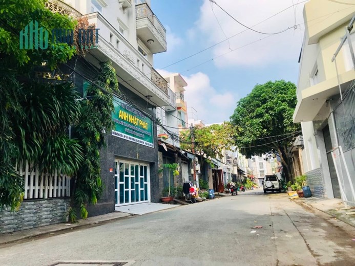 Nhà Bình Tân, Lê Văn Quới, Gần Bốn Xã, 80m2x2T, HXH, Chỉ 5 Tỷ