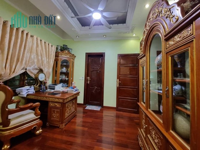 Bán siêu biệt thự Mỹ Đình-Đẳng cấp Đại Gia-Lô góc 2 mặt đường-3 ôto tránh, vỉa hẻ rộng bao