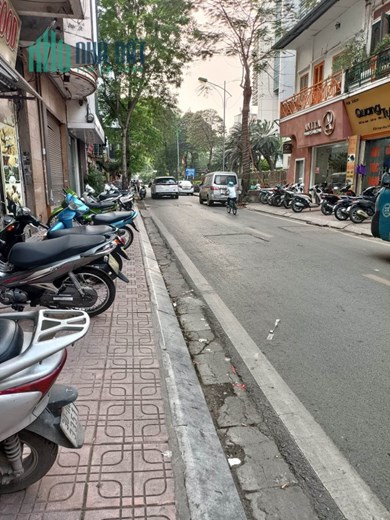 Bán nhà mặt phố Trúc Bạch Ba Đình 86X3T, gần Hồ, gần phố đi bộ, kinh doanh chỉ 23.5 tỷ.