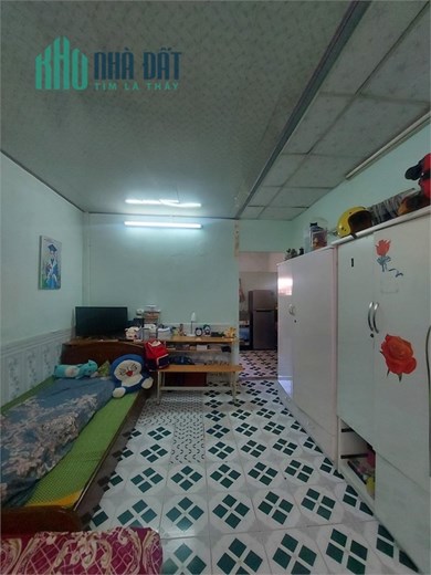 Bán đất tặng nhà C4 kiệt rộng đậu đỗ gần 10 ô tô, Trung tâm Hải Châu, gần các trường học các cấp ở