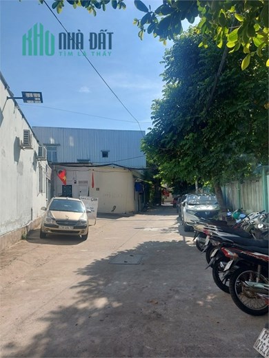 Bán đất tặng nhà C4 kiệt rộng đậu đỗ gần 10 ô tô, Trung tâm Hải Châu, gần các trường học các cấp ở