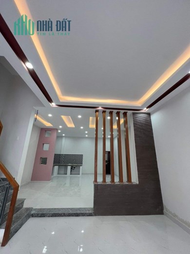 Bán Nhà HXH Phạm Văn Hai Phường 5 Tân Bình Giá 10.9  tỷ.