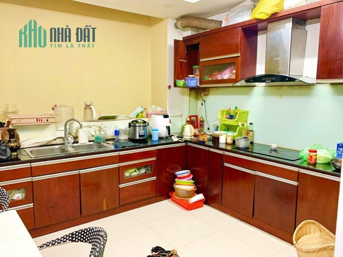 Nhà 6 tầng, hẻm xe hơi Lê Hồng Phong, ngang rộng, gần Ngã bảy Sài Gòn