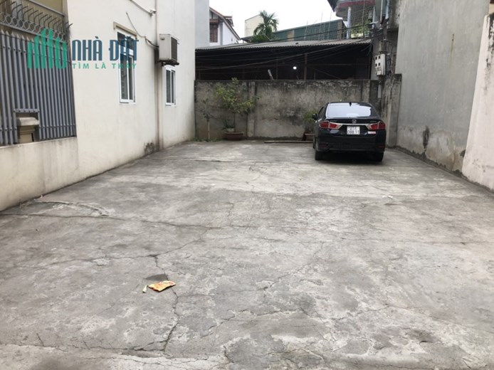 Bán đất Thạch Bàn, ô tô, gần phố, 80 m2, MT 7 m, giá chỉ 6 tỷ.