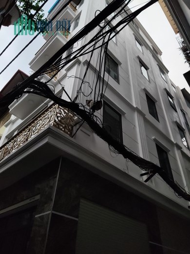 Bán nhà mặt ngõ ô tô lô góc xây 6 tầng thang máy dt 45 m2,mặt tiền 6 m giá 10,5 tỷ